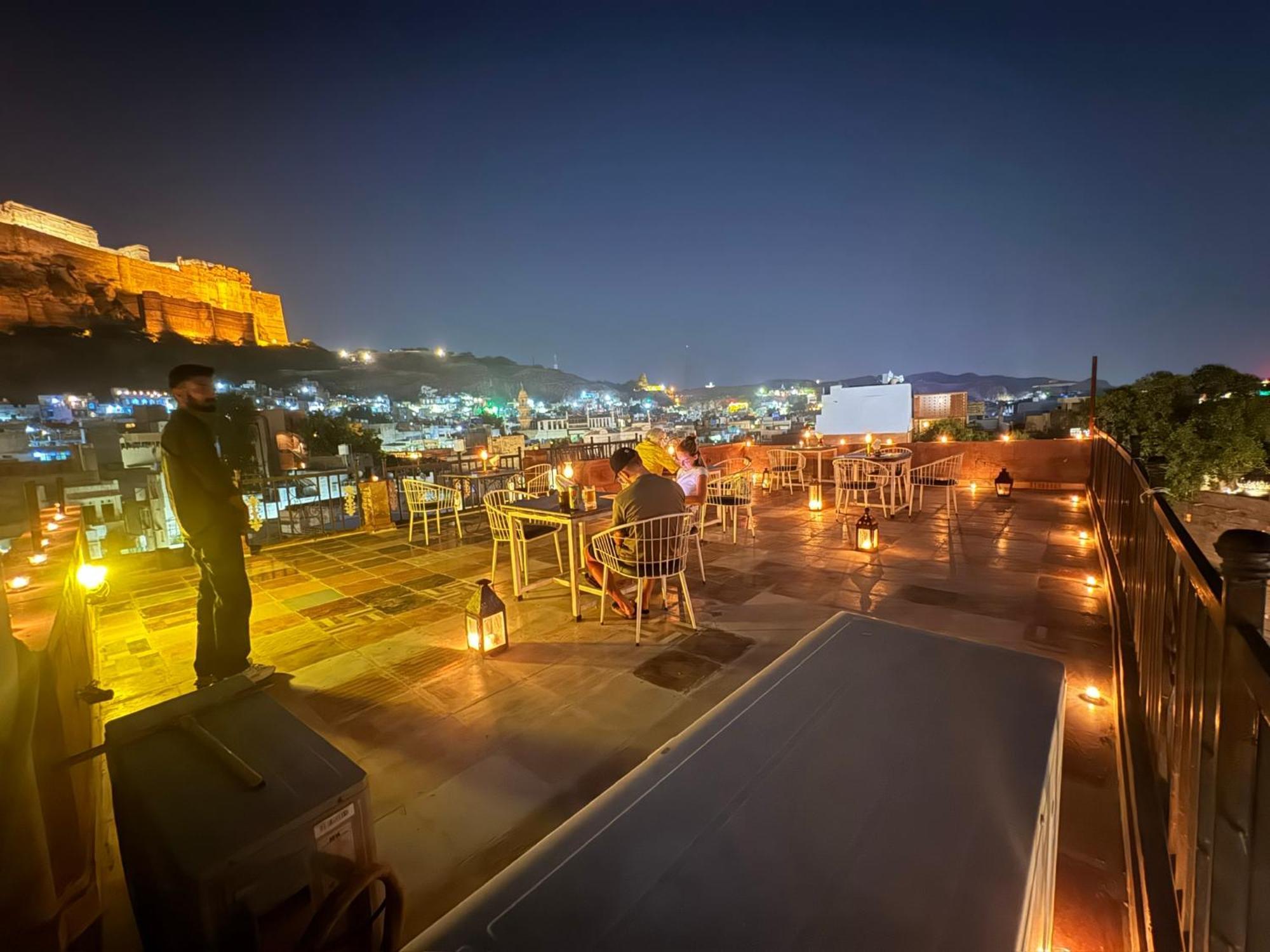 ג'ודפור The Arch Boutique Home Stay מראה חיצוני תמונה
